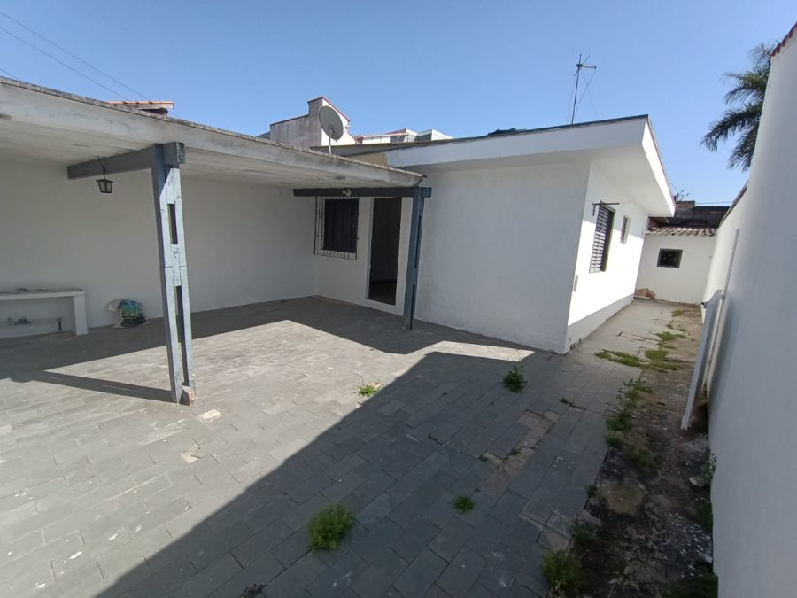 Casa - Venda - Conjunto Habitacional Taysa - Mogi das Cruzes - SP