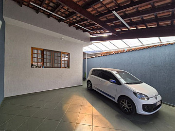 Casa t�rrea � venda no Res. Colinas
