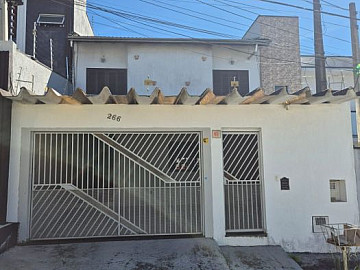Sobrado � venda no Jd. Nathalie
