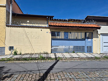 Casa comercial � venda