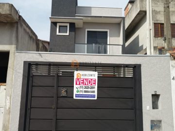 Sobrado novo na Vila Cintra